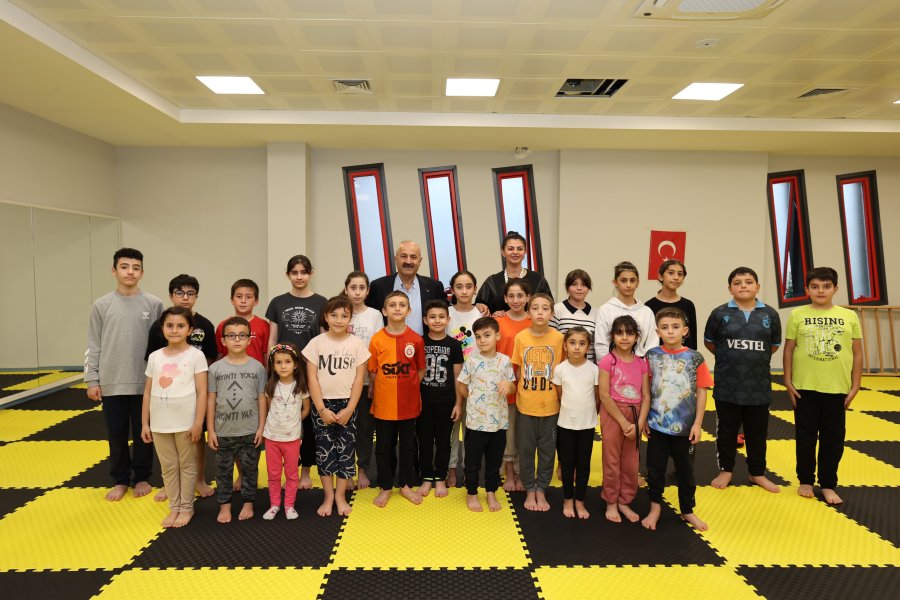Eray Şamdan Kış Spor Okulları 6.11.2023
