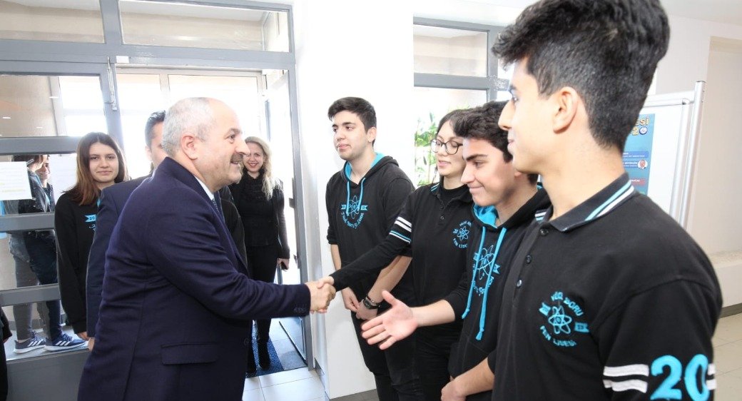 Başkan Büyükgöz Gençlerle Buluştu