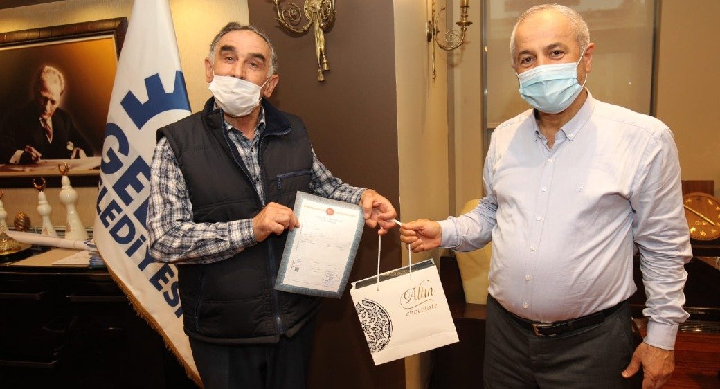 33 Yıllık Hayali Gerçek Oldu Tapusunu Başkan Büyükgöz Verdi