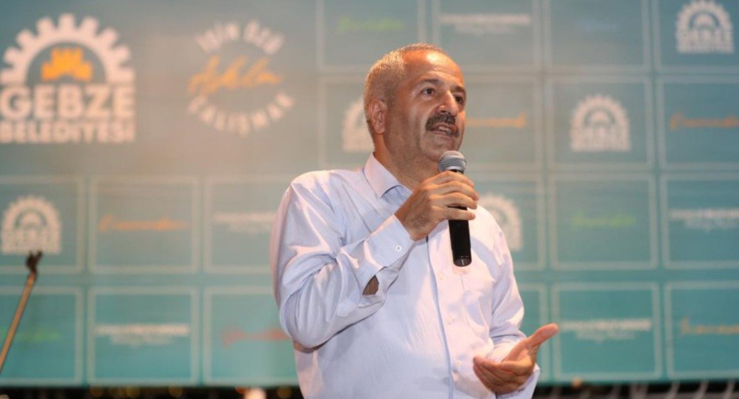 ESKİHİSAR KÜLTÜR SANAT AKŞAMLARI KALE´DE BAŞLADI