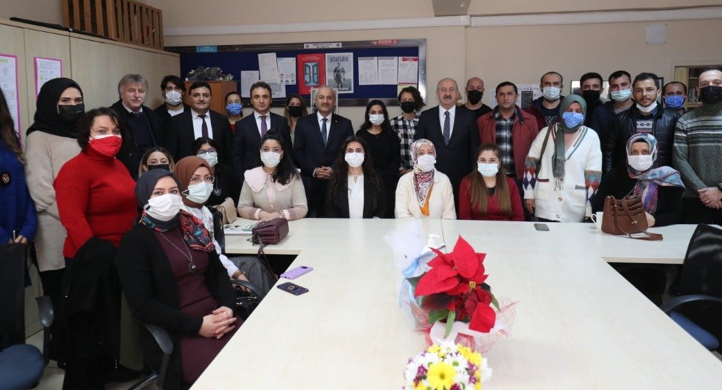 Başkan Büyükgöz’den Öğretmenlerine Sürpriz Ziyaretler