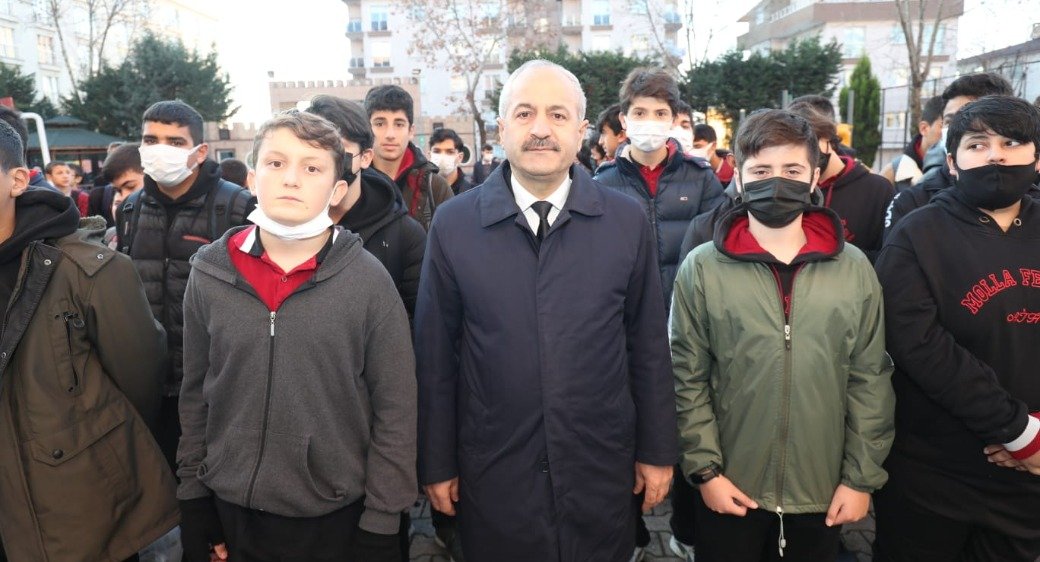 Kaymakam Güler ve Başkan Büyükgöz Bayrak Töreninde Mollafenari’de