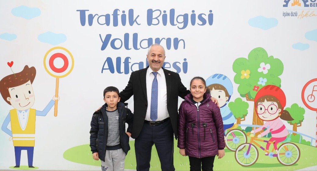 Başkan Büyükgöz Öğrencilerle Trafik Dersine Katıldı