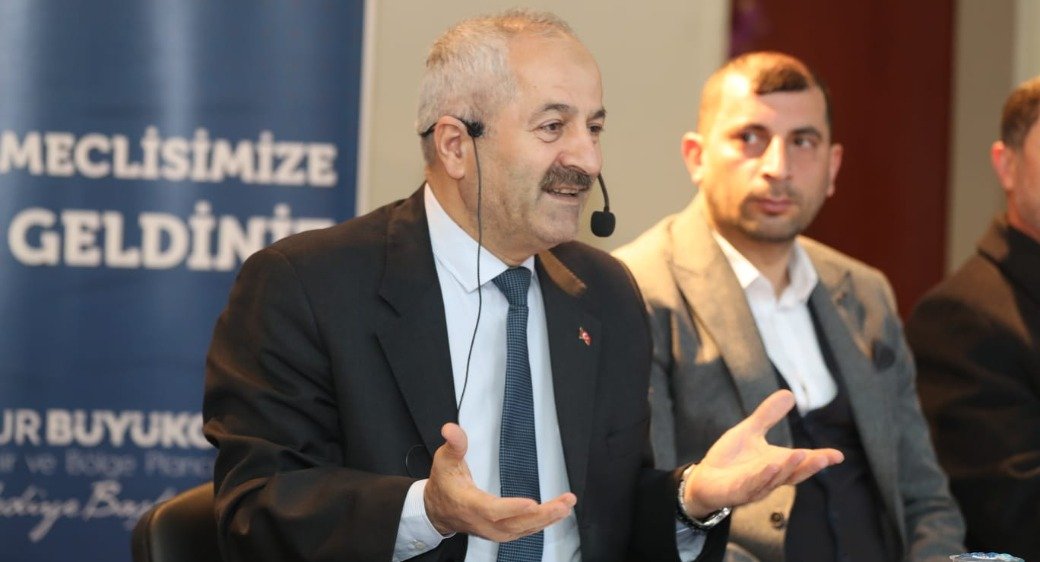 Başkan Büyükgöz İnönü Sakinleriyle Mecliste Buluştu