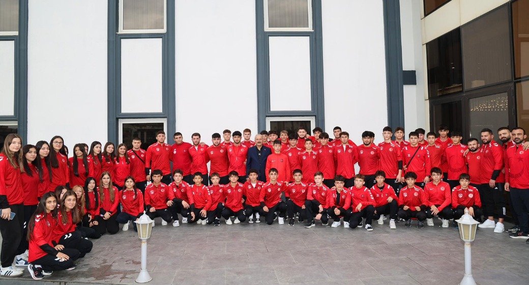 Gebzeli Güreşçiler Milli Takım Kampında