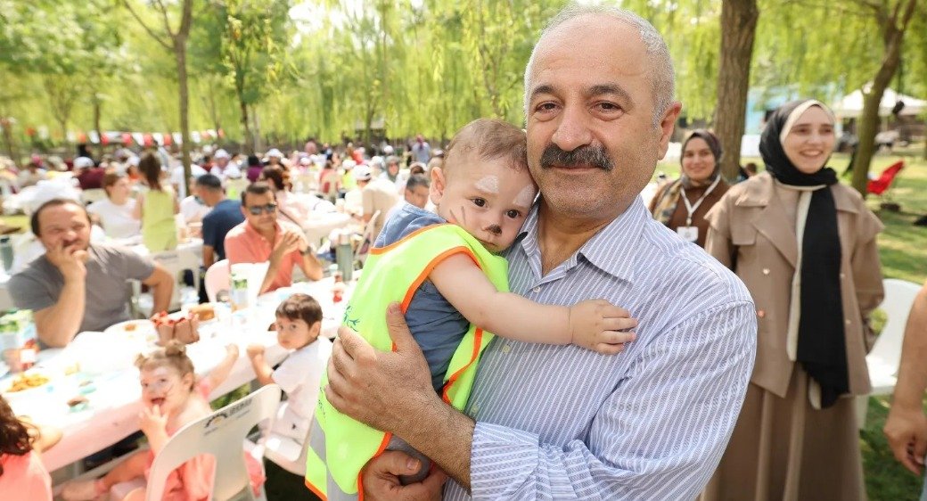 Başkan Büyükgöz, Gebzeli  minikleri piknikte ağırladı 