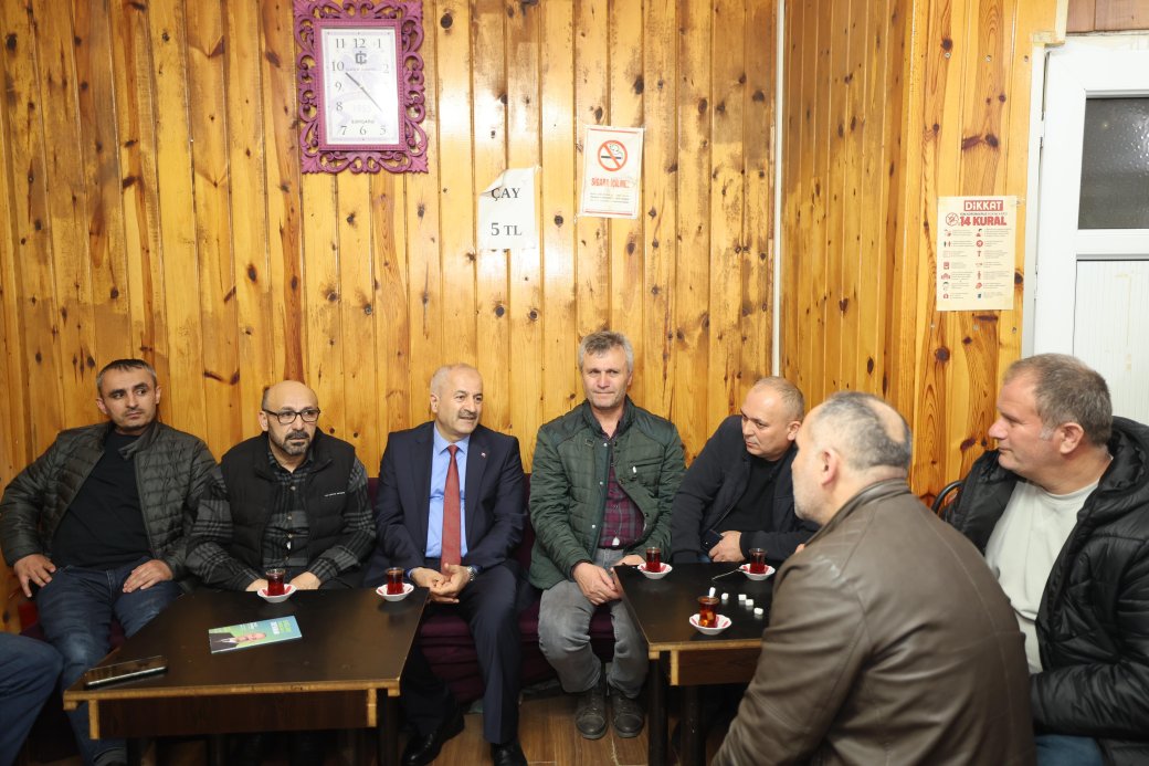 Başkan Adayı Büyükgöz Gebzelilerle Çay Sohbetinde Buluşuyor   