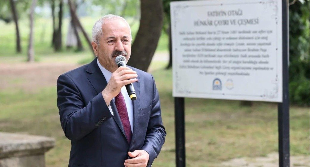 Fatih Sultan Mehmet Han Hünkar Çayırı’nda Dualarla Anıldı