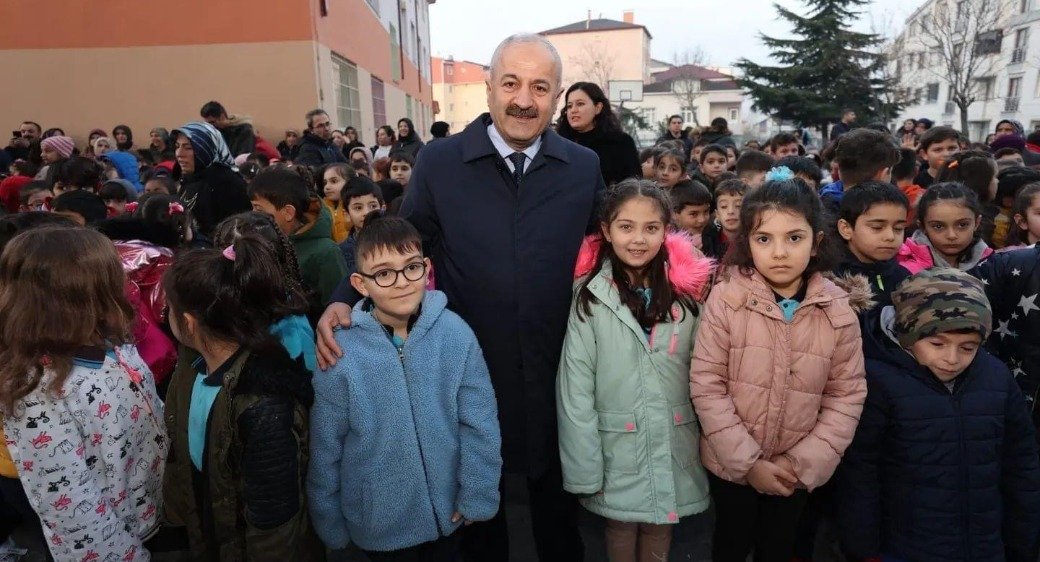 Başkan Büyükgöz’den Yılın İlk  Ziyareti Gebzeli Öğrencilere