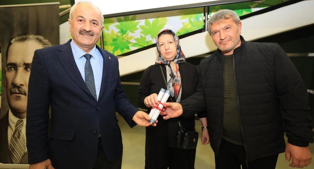 Balçık ve Muallimköy’de Hak Sahipleri Tapularına Kavuştu  