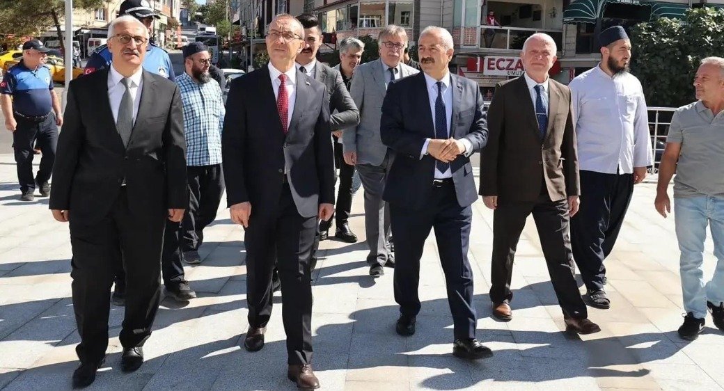 Vali Yavuz ve Başkan Büyükgöz  Gebze Projelerini İnceledi 