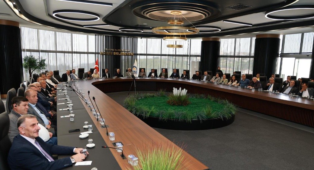 Başkan Büyükgöz Mahalle Muhtarlarıyla Bir Araya Geldi