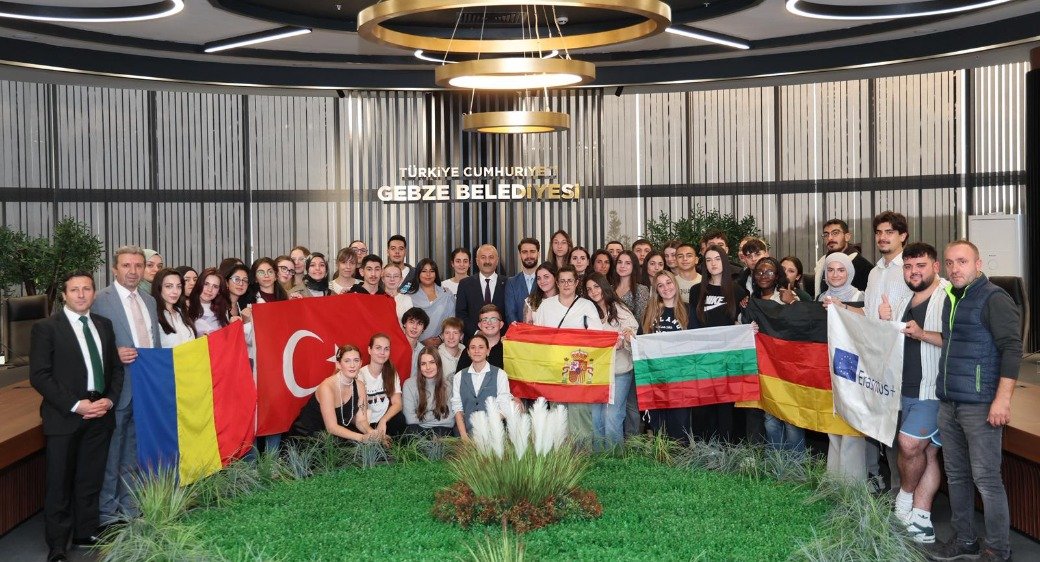 Başkan Büyükgöz Erasmus Öğrencileriyle Buluştu