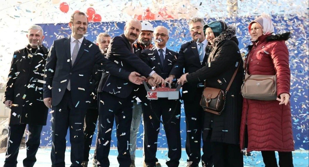 Şehit Faruk Aslan Polis Merkezi Hızla Yükseliyor