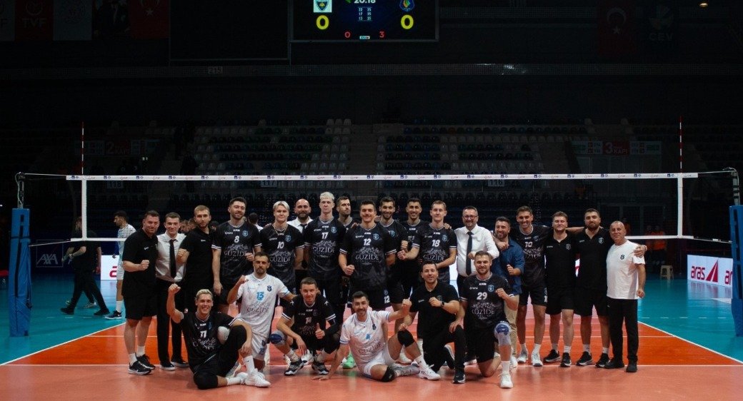 Gebze Belediyespor Kupa Voley’e Galibiyetle Başladı