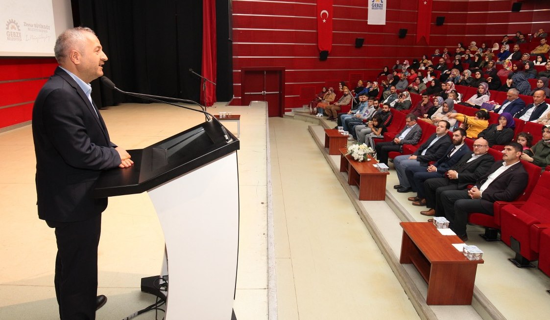 GKM´de Dursun Ali Erzincanlı Sohbeti