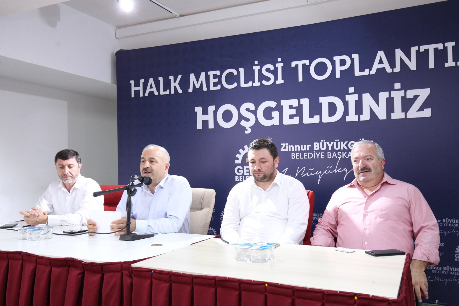 Başkan Büyükgöz Cumhuriyet´i dinledi