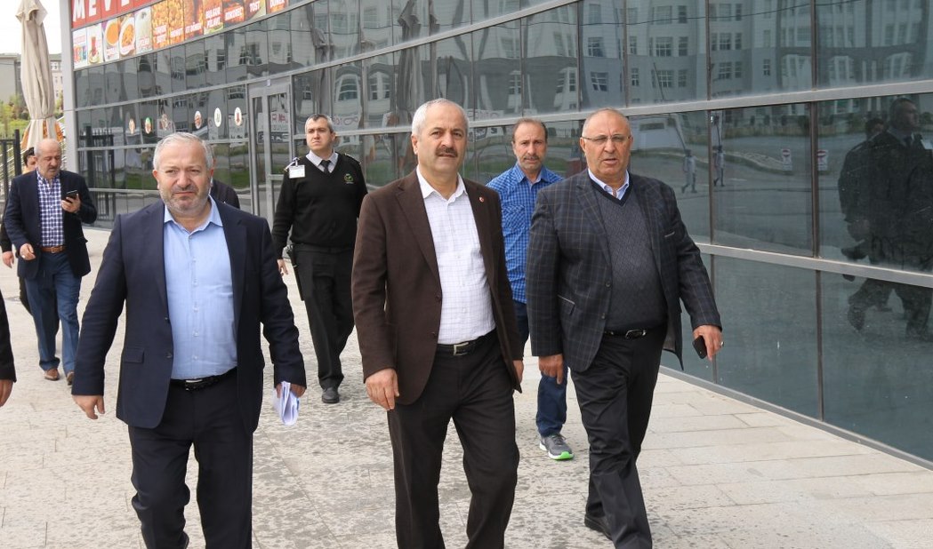 Başkan Büyükgöz projeleri inceledi