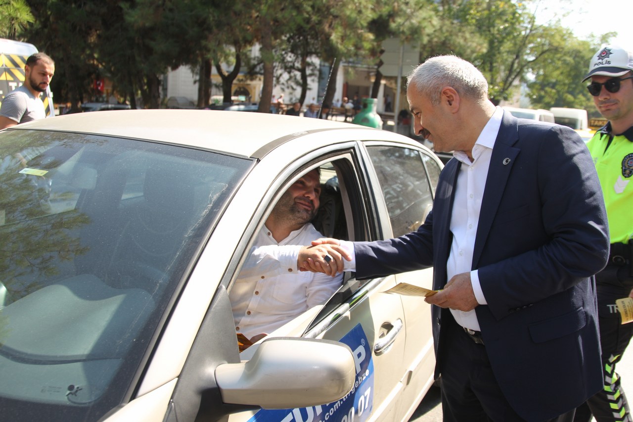 Başkan Büyükgöz trafik denetimine katıldı