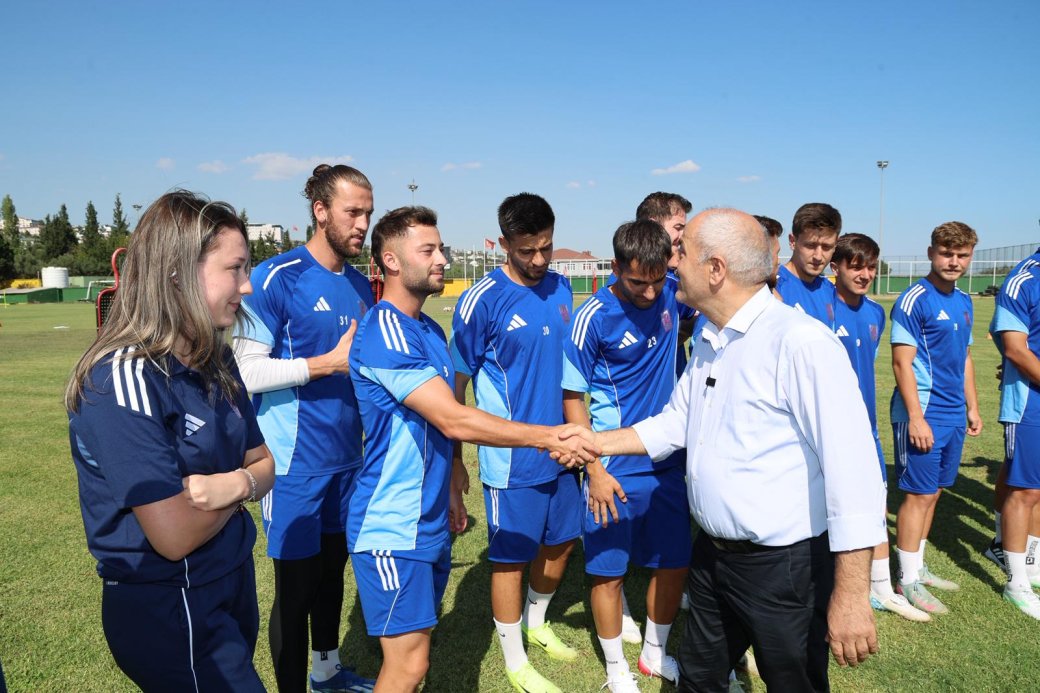 Başkan Büyükgöz’den Gebzespor’a Moral Ziyareti