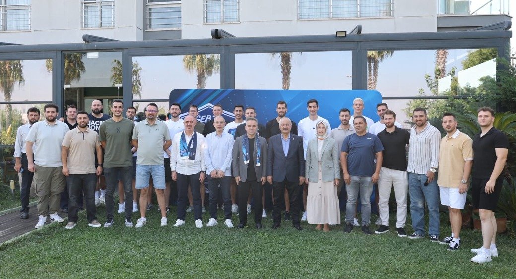 Başkan Büyükgöz, Gebze Belediyesi Spor Kulübü'yle Buluştu