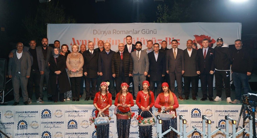 Gebze Belediyesi’nden Romanlar Günü Programı: Aynı Bağın Gülüyüz Biz