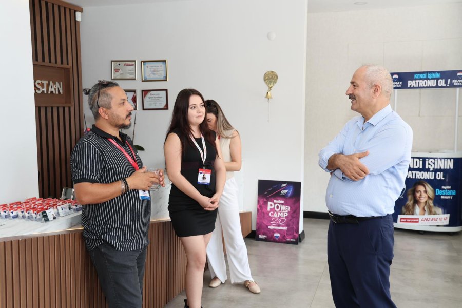 Başkan Büyükgöz’den Güzeller Mahallesi Esnafına Ziyaret