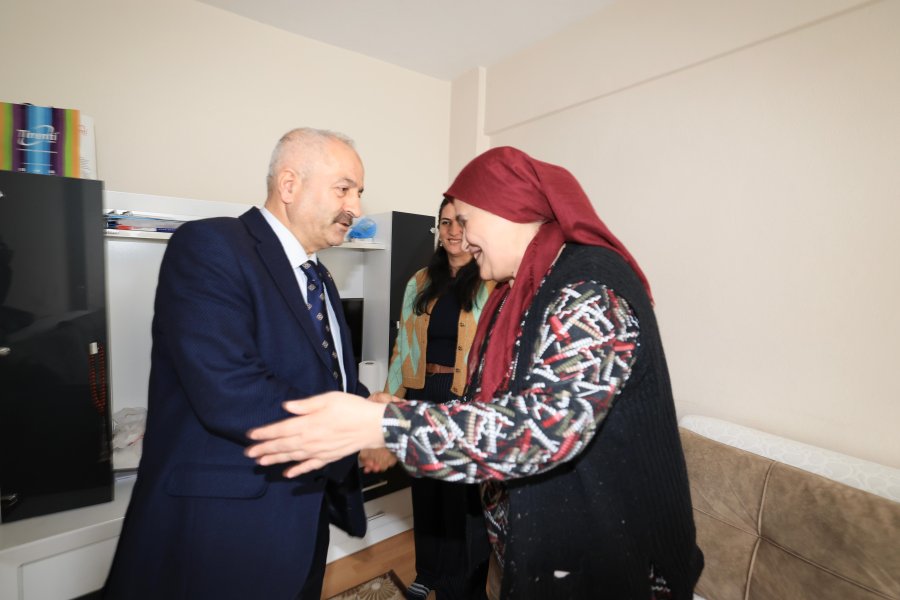 Başkan Büyükgöz’den sürpriz ziyaretler