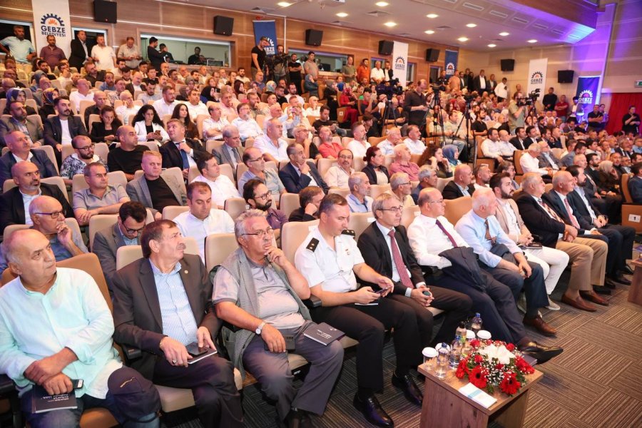 Gebze Belediyesi Hizmet ve Yatırım Dönem Toplantısında Konuşan Başkan BÜYÜKGÖZ: