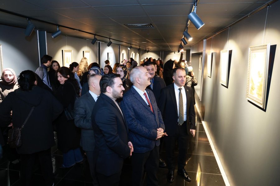  Gebze Sanat Galerisi’nde Sonbahar ve Kış Temalı Resim Sergisi