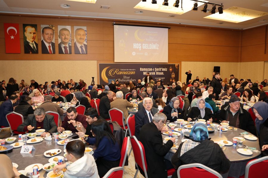 Başkan Büyükgöz Şehit Aileleri ve Gazilerle İftar Sofrasında Buluştu