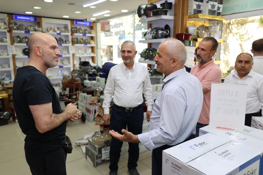 Başkan Büyükgöz Esnafla Buluştu