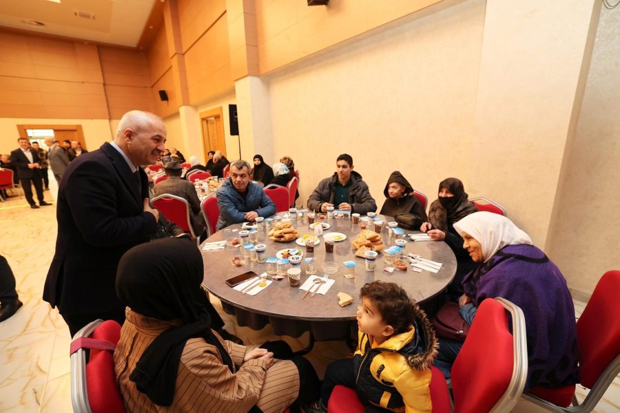 Başkan Büyükgöz Gebze’nin Çınarlarını İftarda Ağırladı
