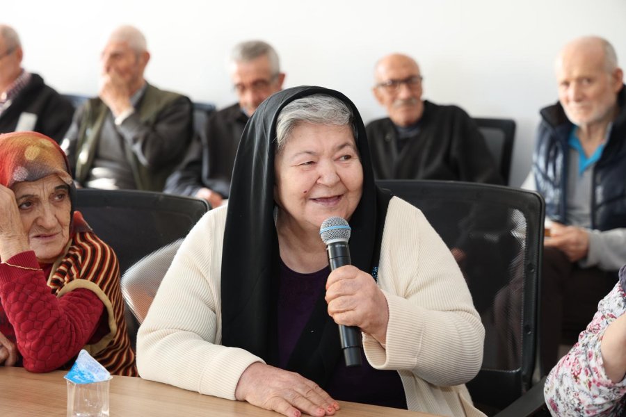 BAŞKAN BÜYÜKGÖZ’DEN HUZUREVİ SAKİNLERİNE MORAL ZİYARETİ