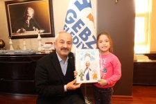 Minik öğrencilerden; Başkan Amcalarına Sürpriz Ziyaret