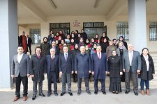 Kaymakam Güler ve Başkan Büyükgöz bayrak törenine katıldı