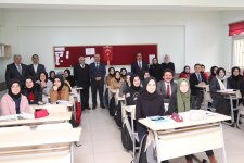 Kaymakam Güler ve Başkan Büyükgöz bayrak törenine katıldı