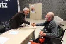 Başkan Büyükgöz vatandaşı dinliyor