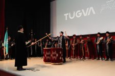 Ahmet Şimşirgil’den Osmanlı konferansı