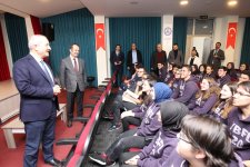 Başkan Büyükgöz Gençlerle Buluştu