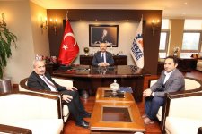 Başkan Büyükgöz’e Hakkari’den konuk başkan