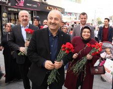 Başkan Büyükgöz kadınlar gününü kutladı