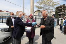 Başkan Büyükgöz  Adem Yavuz Pazarı’nda