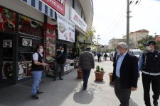 Başkan Büyükgöz  Adem Yavuz Pazarı’nda