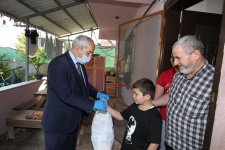 Başkan Zinnur Büyükgöz’den  Çocuklara 23 Nisan Hediyeleri