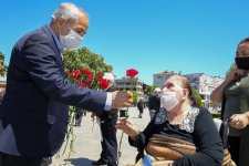 Başkan Büyükgöz 65 Yaş Üstünü Unutmadı