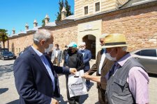 Başkan Büyükgöz 65 Yaş Üstünü Unutmadı