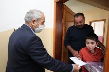 Başkan Büyükgöz Özel Çocukları Unutmadı