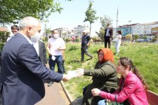  Başkan Amcalarından; Parklara Koşan Çocuklara Sürpriz