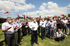 Gebze’de Elden Ele Gönül Çarşı’sı Dualarla Açıldı